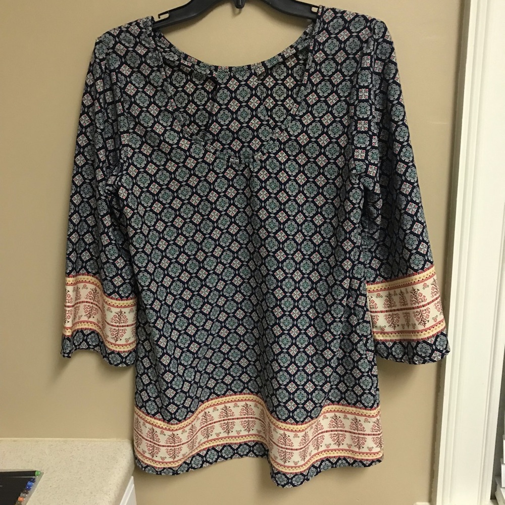 Peach Love California- colorful blouse